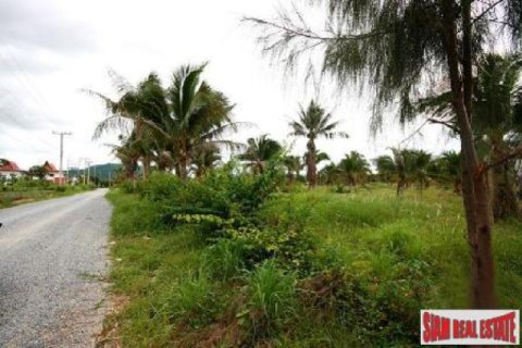 Terreno 9840 m2 en Hua Hin, Tailandia № 202497 - foto 4