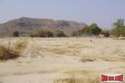 ที่ดินในอำเภอหัวหิน, ประเทศไทย 3448 ตร.ม. № 202496