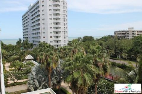Apartment in Hua Hin, Thailand 2 bedrooms № 202493