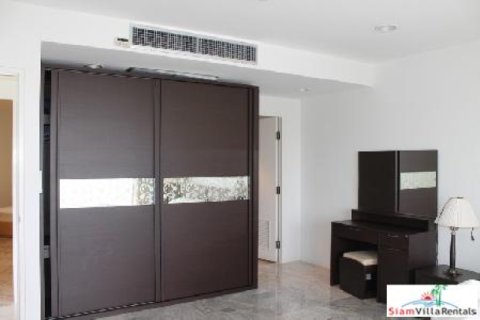 Apartamento de 2 dormitorios en Hua Hin, Tailandia № 202493 - foto 4