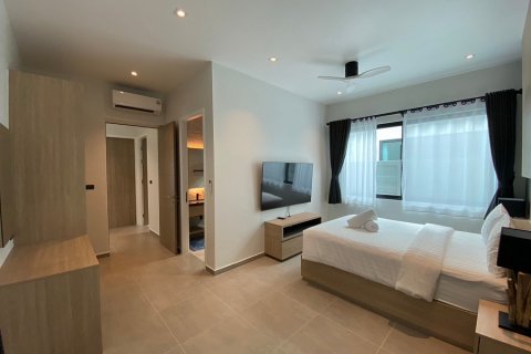 Chalet de 3 dormitorios en Hua Hin, Tailandia № 168393 - foto 16