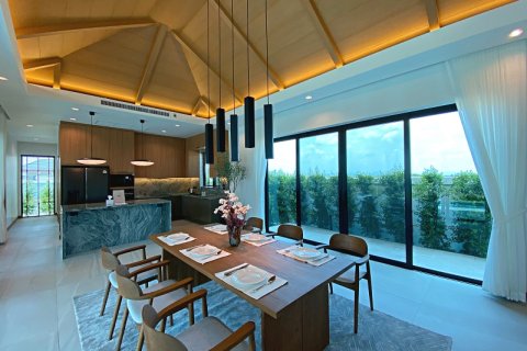 Chalet de 3 dormitorios en Hua Hin, Tailandia № 168361 - foto 14