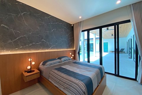 Chalet de 3 dormitorios en Hua Hin, Tailandia № 168361 - foto 29