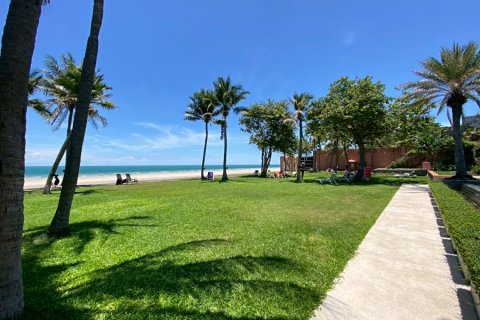 Condominio de 1 dormitorio en Hua Hin, Tailandia № 168360 - foto 4