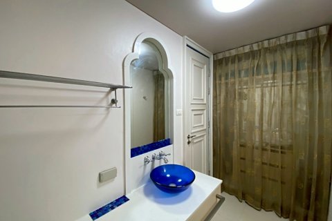Condominio de 1 dormitorio en Hua Hin, Tailandia № 168360 - foto 16