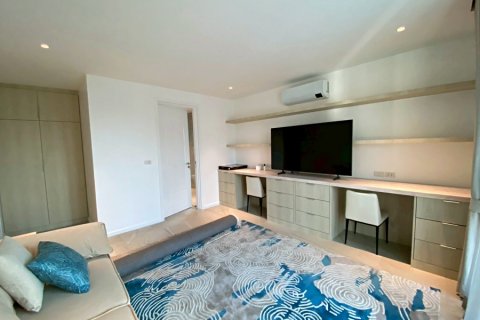 Chalet de 4 dormitorios en Hua Hin, Tailandia № 168362 - foto 26