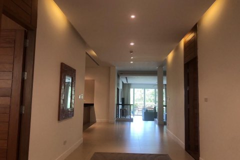 Condominio de 3 dormitorios en Phuket, Tailandia № 156891 - foto 4