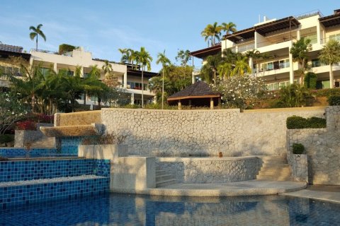 Condominio de 3 dormitorios en Phuket, Tailandia № 156891 - foto 17