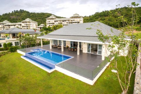 Chalet de 3 dormitorios en Hua Hin, Tailandia № 114008 - foto 3