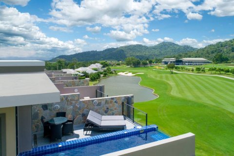 Townhouse in Hua Hin, Thailand 3 bedrooms № 114007 - photo 4