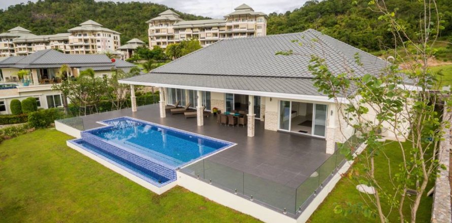 Chalet de 4 dormitorios en Hua Hin, Tailandia № 114010