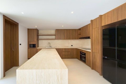 Chalet de 4 dormitorios en Phuket, Tailandia № 172237 - foto 13