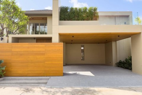 Chalet de 4 dormitorios en Phuket, Tailandia № 172237 - foto 2