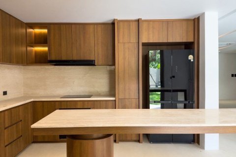 Chalet de 4 dormitorios en Phuket, Tailandia № 172237 - foto 15