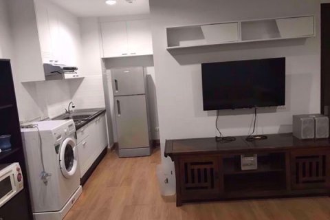 Sobre plano The Address Sukhumvit 42 en Bangkok, Tailandia № 43238 - foto 3