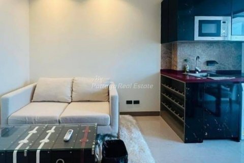 Condominio de 1 dormitorio en Bang Lamung, Tailandia № 134765 - foto 2