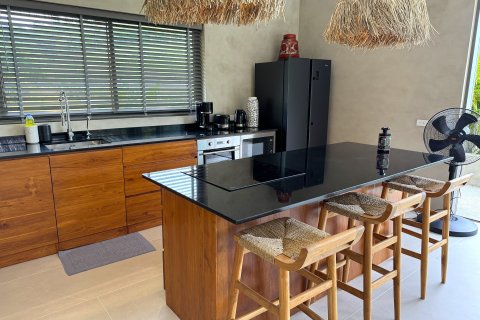 Casa de 3 dormitorios en Ko Samui, Tailandia № 115317 - foto 8