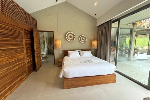 Casa de 3 dormitorios en Ko Samui, Tailandia № 115317 - foto 15