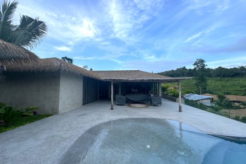 Casa de 3 dormitorios en Ko Samui, Tailandia № 115317 - foto 18