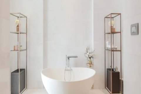 Penthouse in Bangkok, Thailand 4 Schlafzimmer № 181149 - Foto 10
