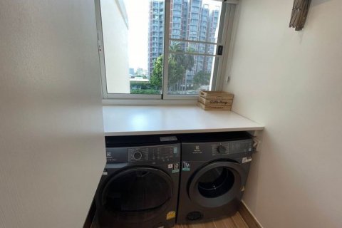 Condominio de 2 dormitorios en Bangkok, Tailandia № 65474 - foto 17