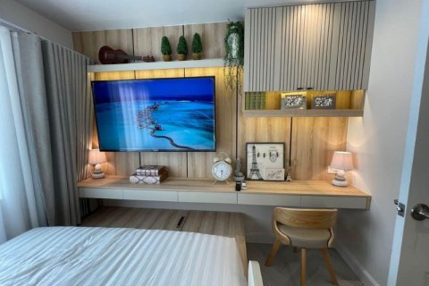 Condominio de 2 dormitorios en Bangkok, Tailandia № 65474 - foto 11