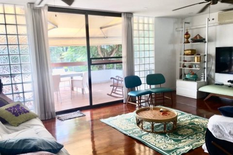 Townhouse à Phra Khanong, Bangkok, Thaïlande 4 chambres № 143559