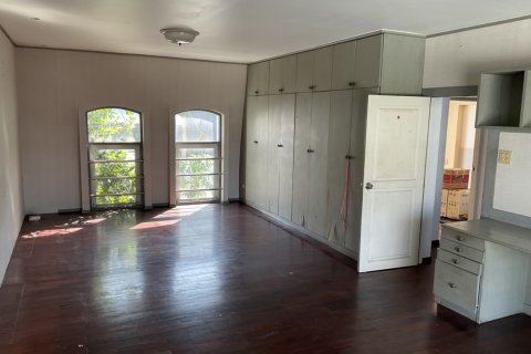Townhouse in Bangkok, Thailand 5 bedrooms № 143556 - photo 7