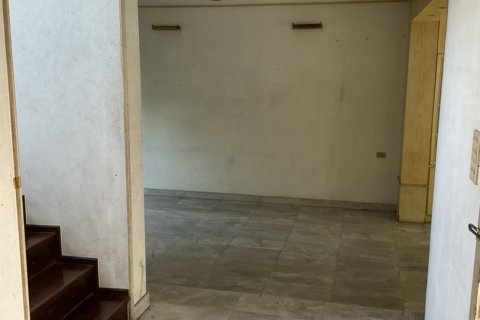 Townhouse in Bangkok, Thailand 5 bedrooms № 143556 - photo 2