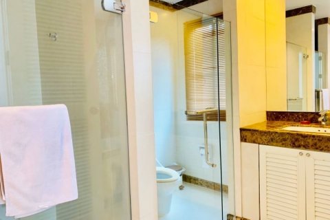 Condominio de 4 dormitorios en Bangkok, Tailandia № 143560 - foto 4