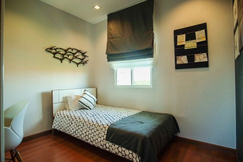 Casa de 4 dormitorios en Bang Lamung, Tailandia № 205373 - foto 25