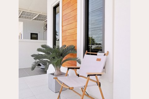 Casa de 3 dormitorios en Bang Lamung, Tailandia № 205376 - foto 16