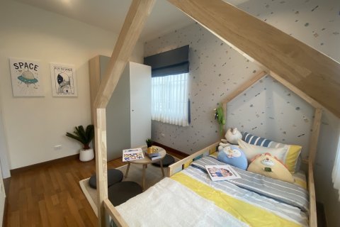 Casa de 4 dormitorios en Pattaya, Tailandia № 205374 - foto 4