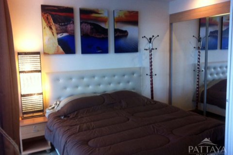 Condominio de 1 dormitorio en Pattaya, Tailandia № 204479 - foto 3