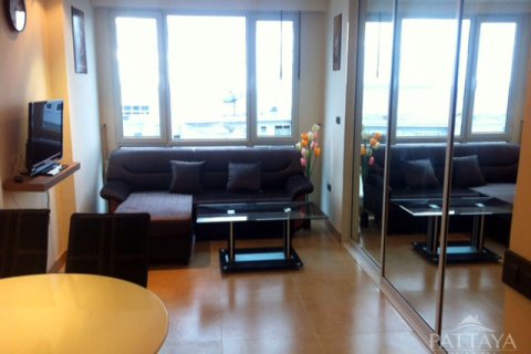 Condominio de 1 dormitorio en Pattaya, Tailandia № 204479 - foto 5