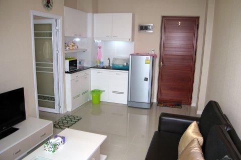 Condominio de 1 dormitorio en Pattaya, Tailandia № 204484 - foto 5