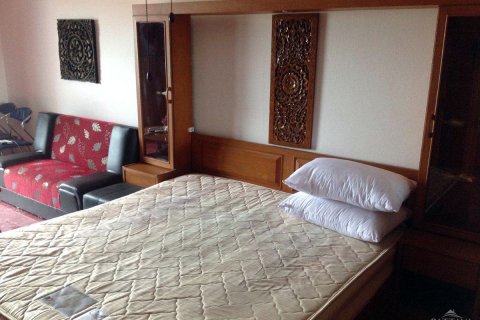 Estudio en el condominio en Pattaya, Tailandia № 204488 - foto 2