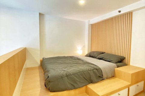 Studio in the Condo in Sathon, Bangkok, Thailand  № 150051 - photo 6