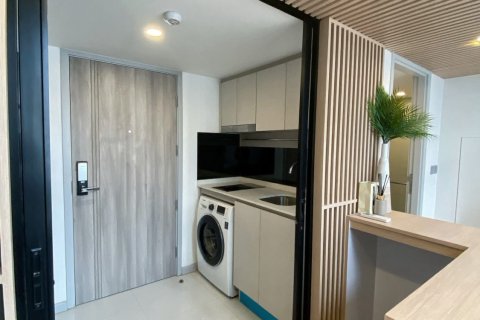 Studio in the Condo in Sathon, Bangkok, Thailand  № 150051 - photo 9