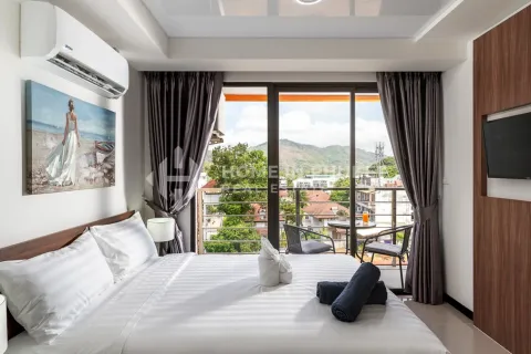 Condominio de 1 dormitorio en Nai Harn Beach, Tailandia № 205915 - foto 7