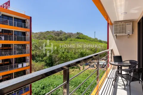 Condominio de 1 dormitorio en Nai Harn Beach, Tailandia № 205915 - foto 11