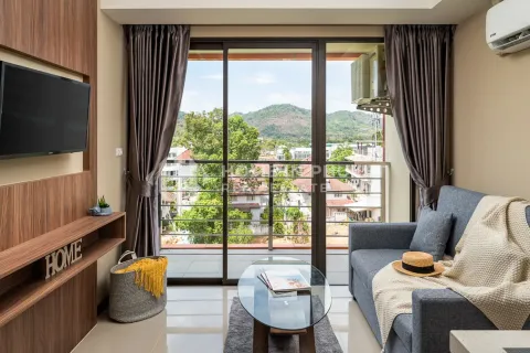 Condominio de 1 dormitorio en Nai Harn Beach, Tailandia № 205915 - foto 2
