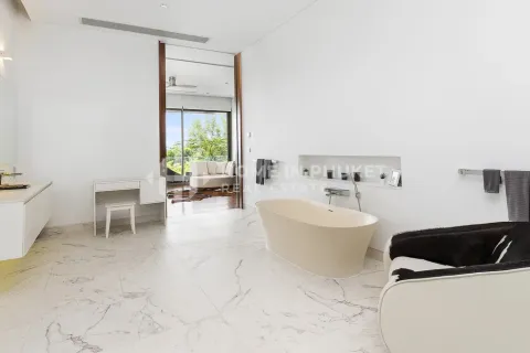 Condominio de 4 dormitorios en Phuket, Tailandia № 205913 - foto 17