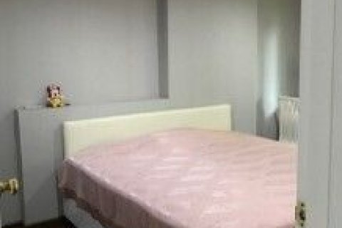 Studio in the Condo in Phra Khanong, Bangkok, Thailand № 148808 - photo 2