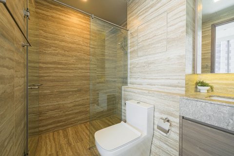 Condominio de 1 dormitorio en Bangkok, Tailandia № 175560 - foto 11
