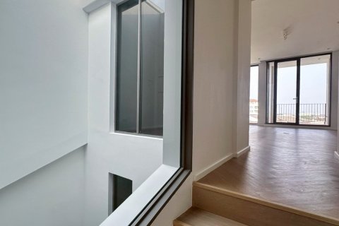 Reihenhaus in Phra Khanong, Bangkok, Thailand 5 Schlafzimmer № 175561 - Foto 16