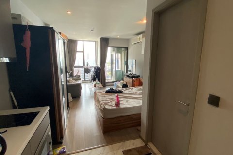 Studio in the Condo in Watthana, Bangkok, Thailand  № 201139 - Foto 3