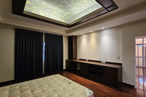 Haus in Bangkok, Thailand 4 Schlafzimmer № 201138 - Foto 21