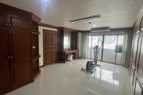 Eigentumswohnung in Watthana, Bangkok, Thailand, 3 Schlafzimmer  № 201140 - Foto 7