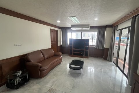 Eigentumswohnung in Watthana, Bangkok, Thailand, 3 Schlafzimmer  № 201140 - Foto 18